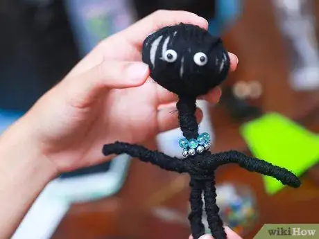 Obrázek nazván Make a Voodoo Doll Step 24