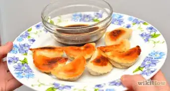 Jak smažit čínské knedlíčky gyoza