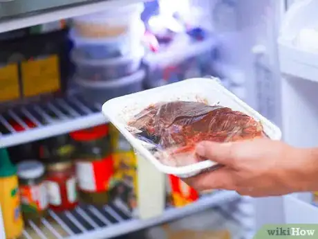 Obrázek nazván Marinate a Steak Step 5