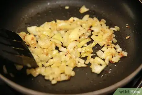 Obrázek nazván Sauté Onions Step 6