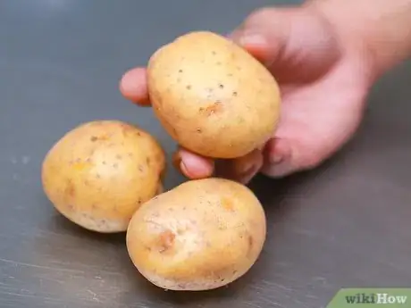 Obrázek nazván Store Potatoes Step 1