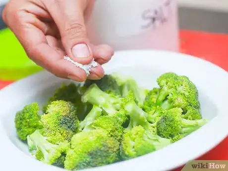 Obrázek nazván Steam Broccoli Step 16